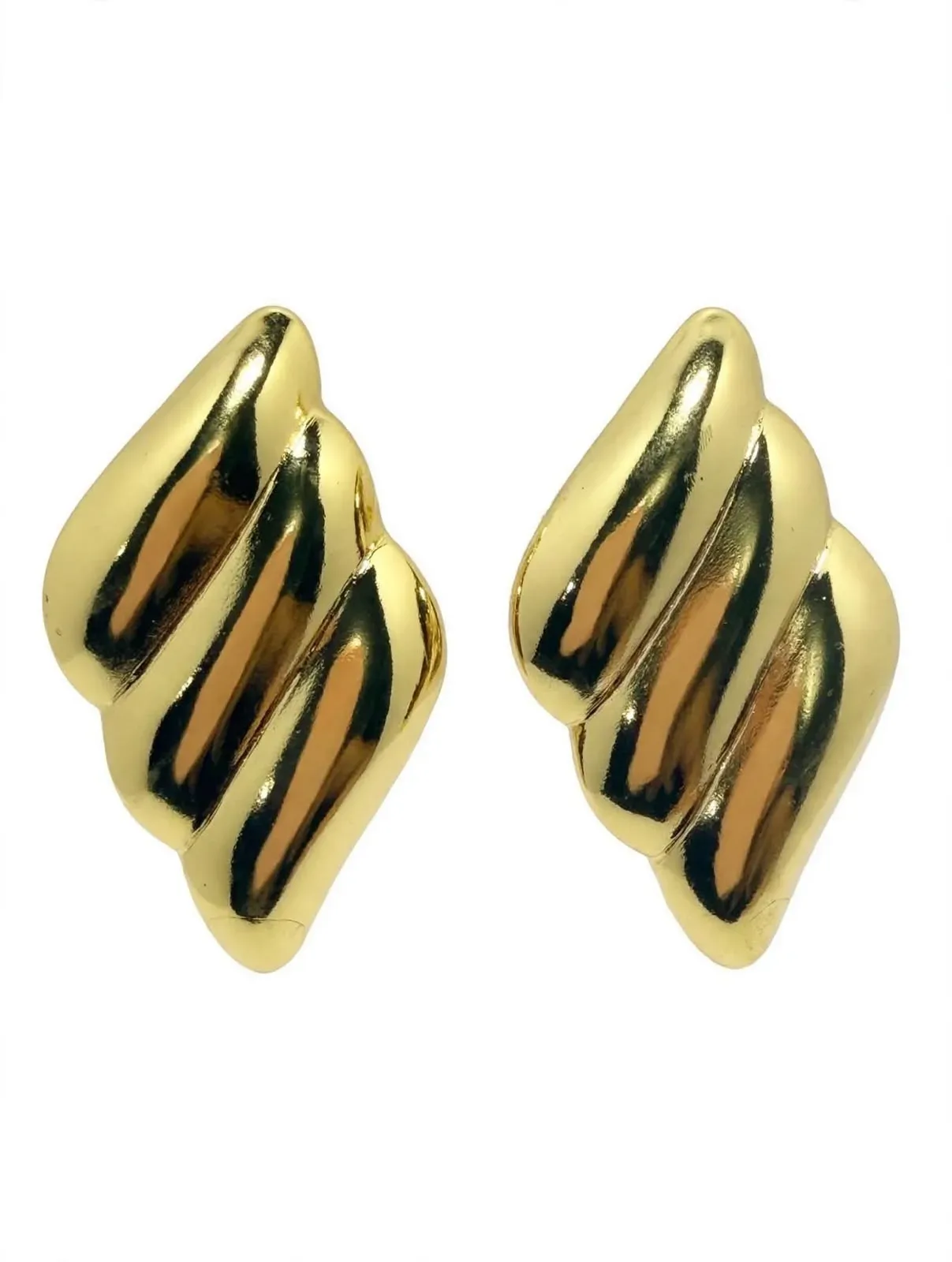 Arete Botón Triple Ola