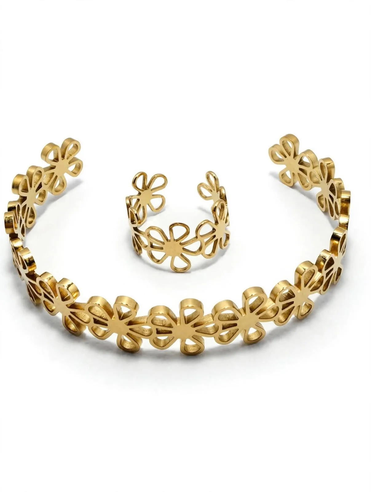 Set Flores Doradas Cuff + Anillo